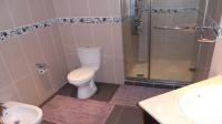 Bathroom 3+ - 9 square meters of property in Plantations