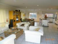 Lounges - 38 square meters of property in Pennington