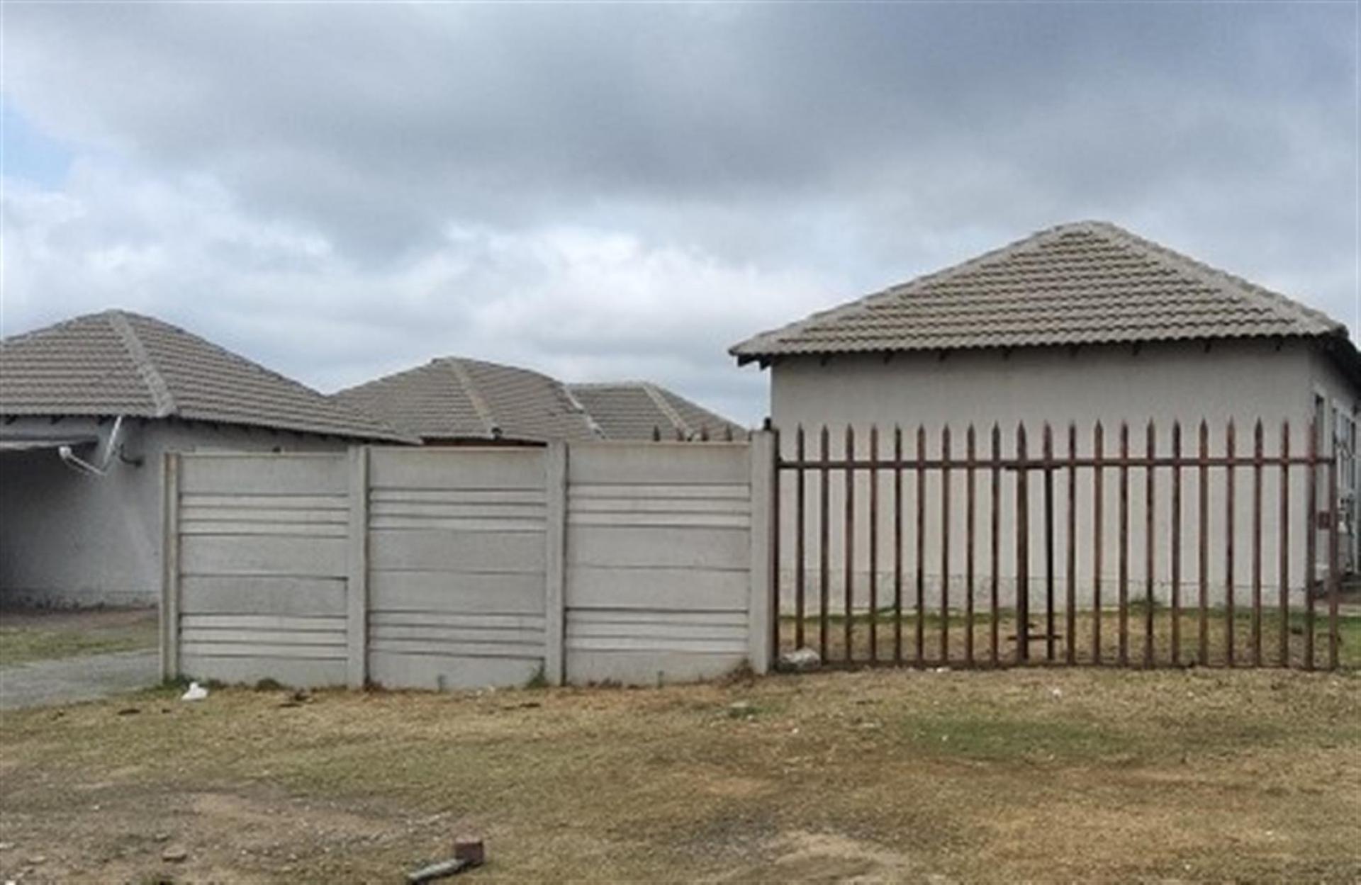 Front View of property in Ermelo