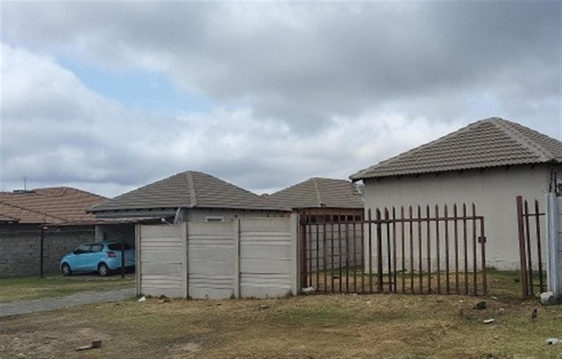 Front View of property in Ermelo