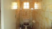 Guest Toilet - 5 square meters of property in Birchleigh