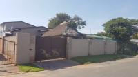 5 Bedroom 2 Bathroom House for Sale for sale in Sophiatown