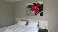 Main Bedroom - 17 square meters of property in Milnerton