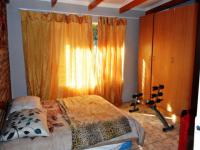 Bed Room 1 - 11 square meters of property in Rangeview