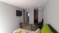 Main Bedroom - 21 square meters of property in Rangeview