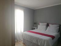 Main Bedroom - 12 square meters of property in Savanna City