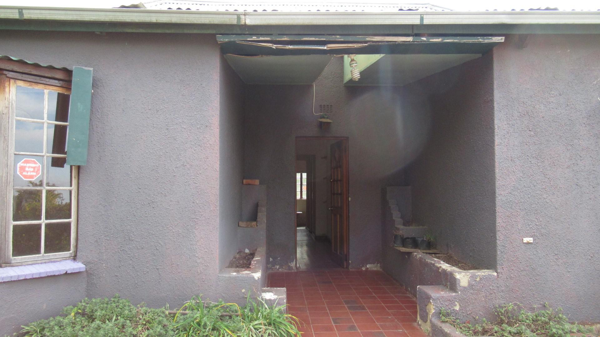 Front View of property in Malvern - JHB