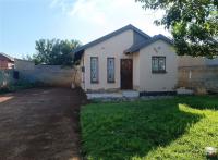 Front View of property in Lakeside - (Vereeniging)