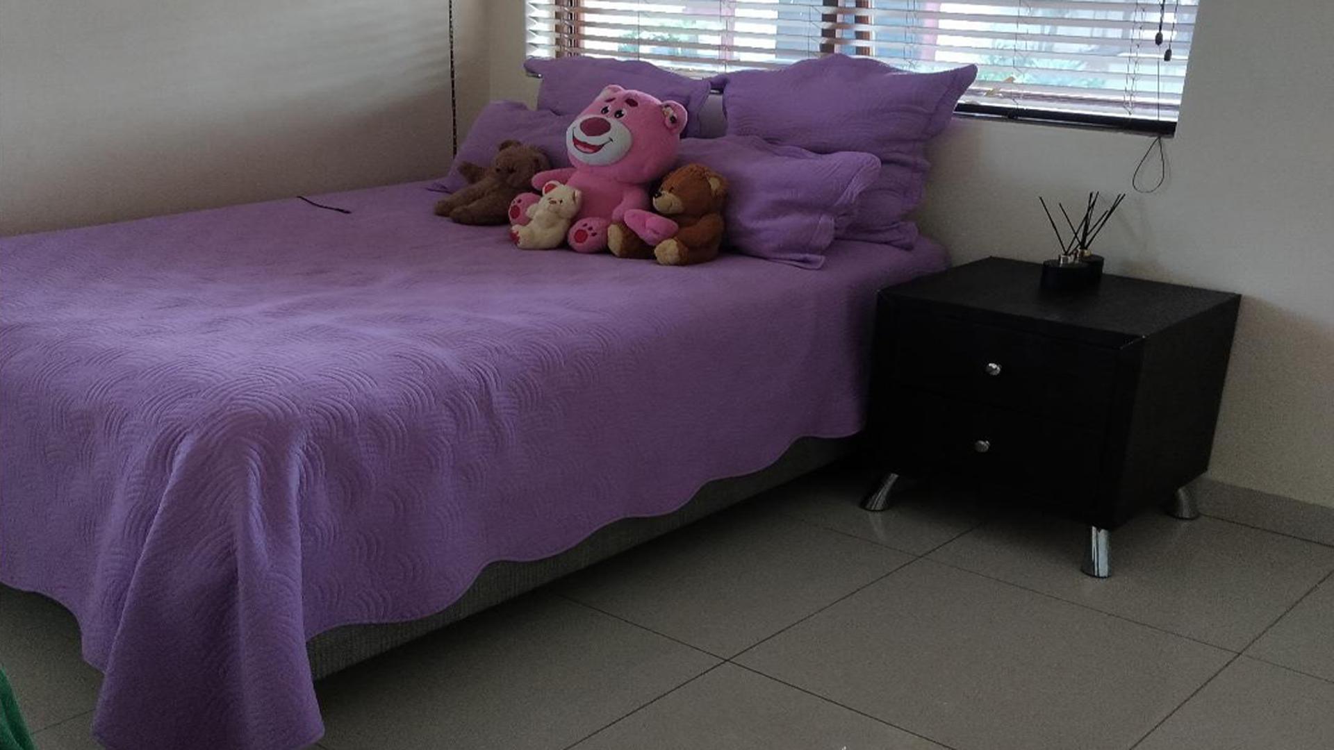 Bed Room 3 of property in Rooihuiskraal North