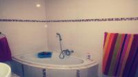 Bathroom 1 - 9 square meters of property in Lenasia South