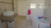 Bathroom 1 - 9 square meters of property in Lenasia South