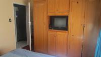 Bed Room 2 - 11 square meters of property in Lenasia South