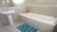 Main Bathroom - 4 square meters of property in Westdene (JHB)