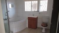 Bathroom 1 - 13 square meters of property in Van Dykpark