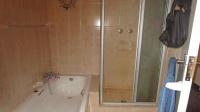 Bathroom 1 - 6 square meters of property in Sonland Park