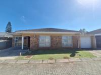 2 Bedroom 1 Bathroom House for Sale for sale in Nahoon Valley Park