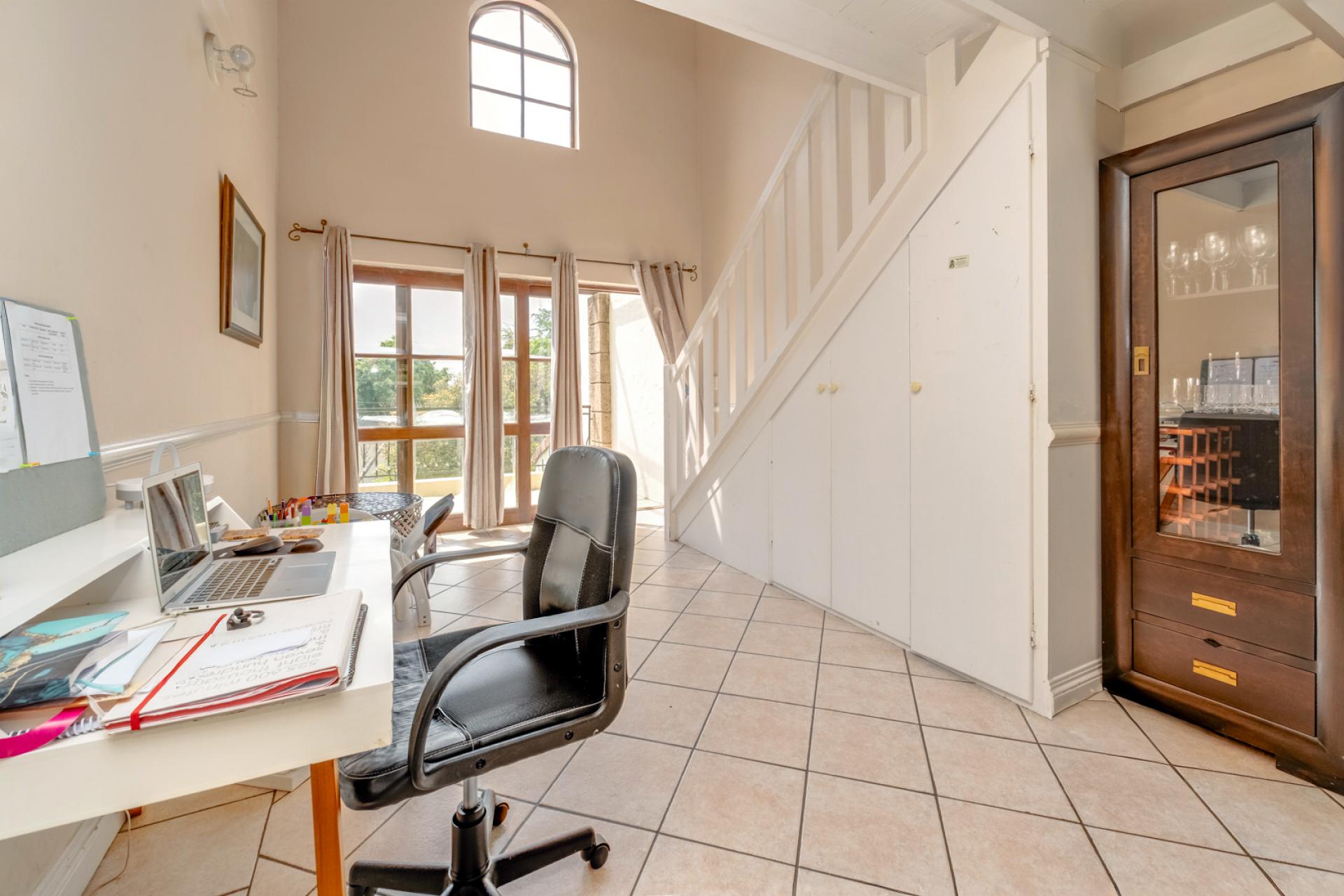 Lounges of property in River Club