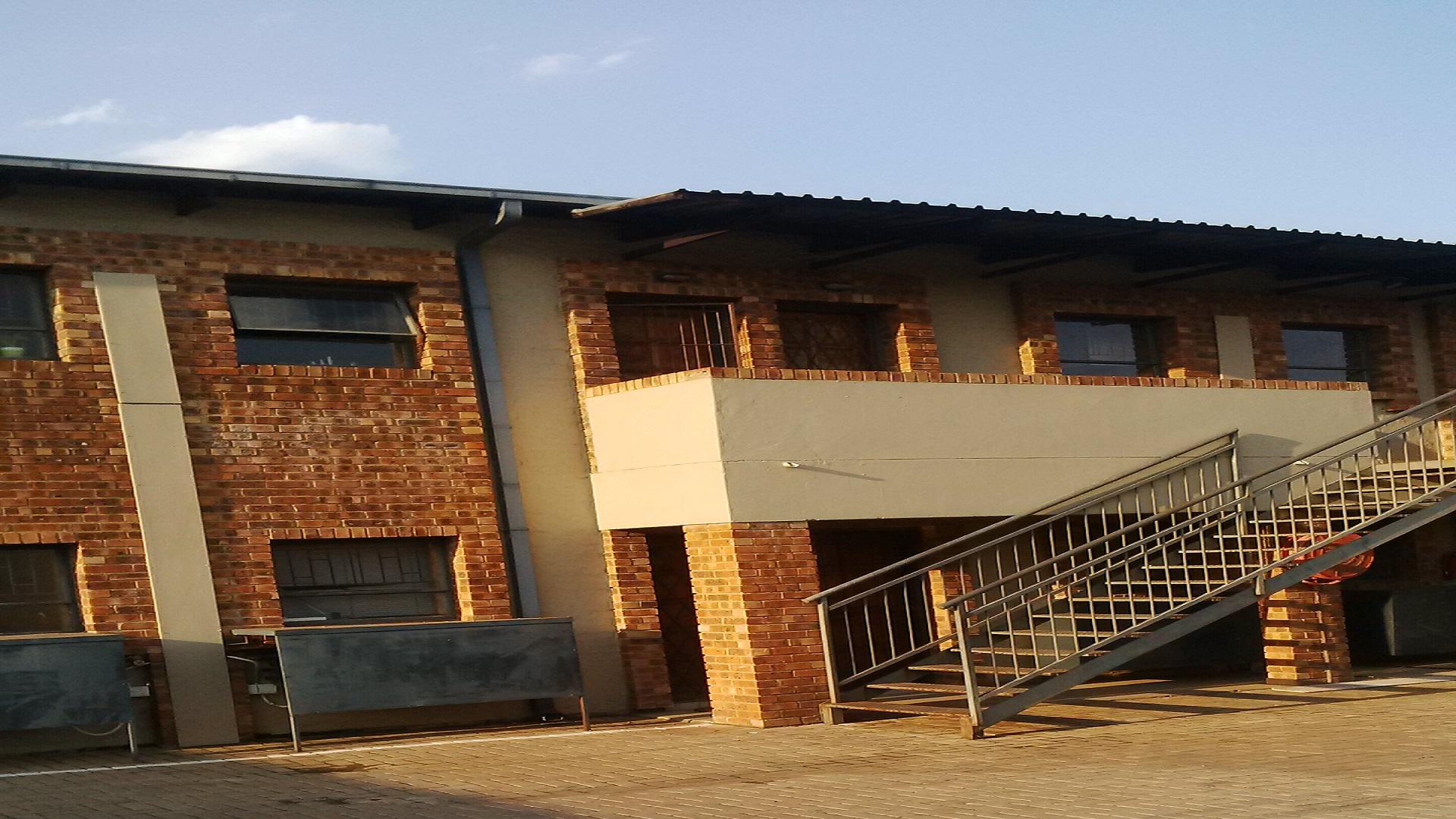 Front View of property in Middelburg - MP