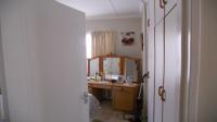 Main Bedroom - 11 square meters of property in Lincoln Meade