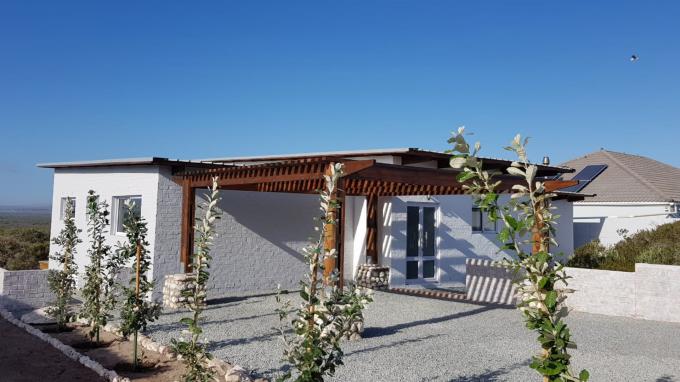 3 Bedroom House for Sale For Sale in Yzerfontein - Private Sale - MR319944
