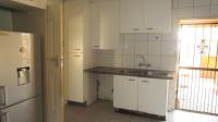 Kitchen - 17 square meters of property in Elspark