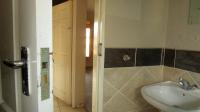 Bathroom 1 - 4 square meters of property in Denneoord
