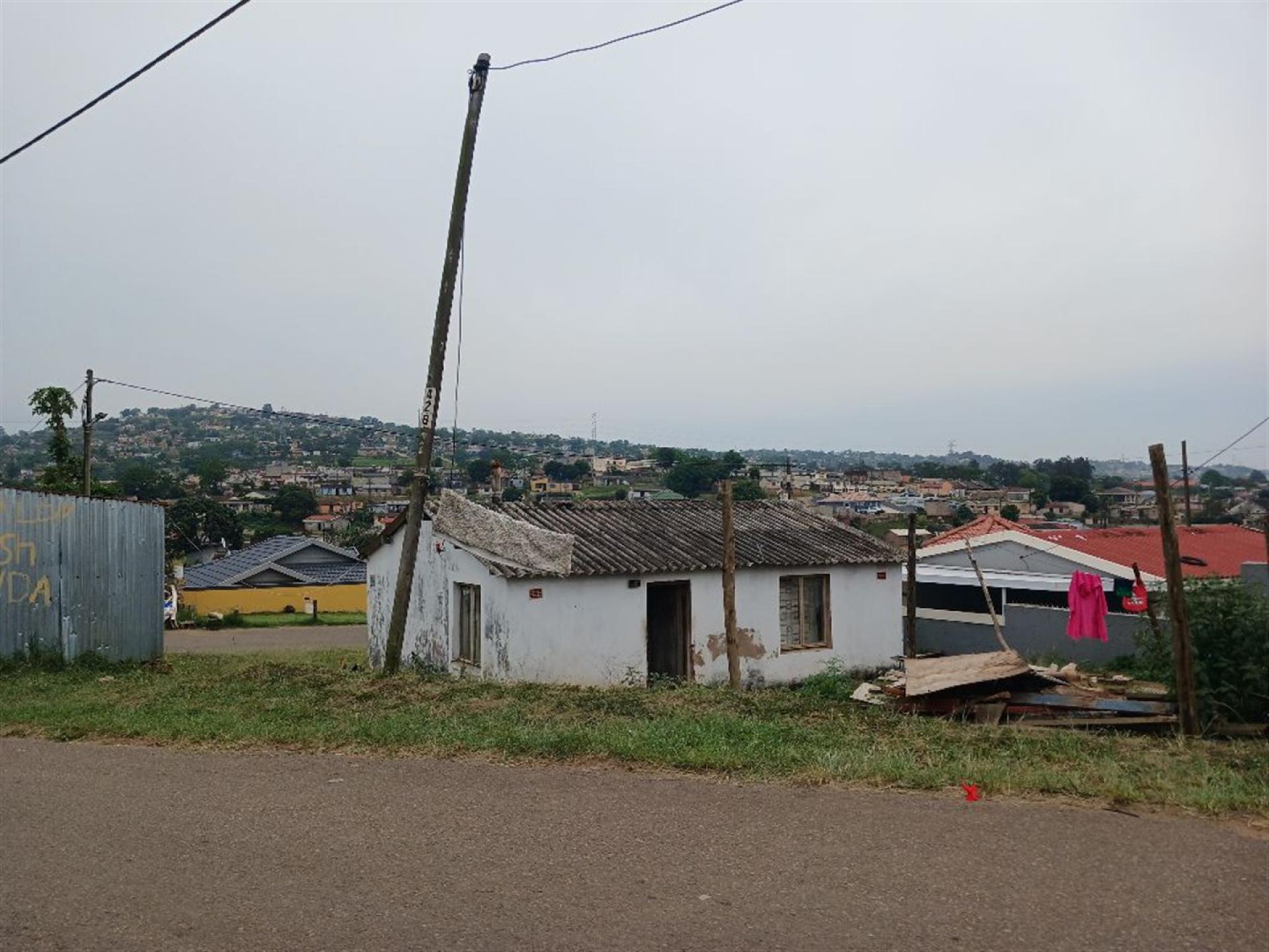 Front View of property in KwaMashu
