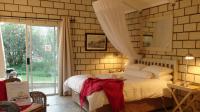 Bed Room 1 - 121 square meters of property in Ficksburg