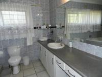 Bathroom 1 of property in Mtunzini