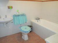 Bathroom 2 of property in Gordons Bay
