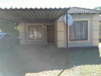 Front View of property in Rosslyn