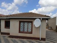 Front View of property in Protea Glen