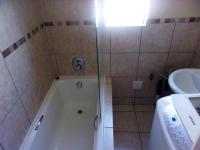 Bathroom 1 of property in Kosmosdal