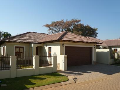 3 Bedroom Simplex for Sale and to Rent For Sale in Equestria - Home Sell - MR32266