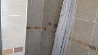 Bathroom 2 - 8 square meters of property in Ennerdale