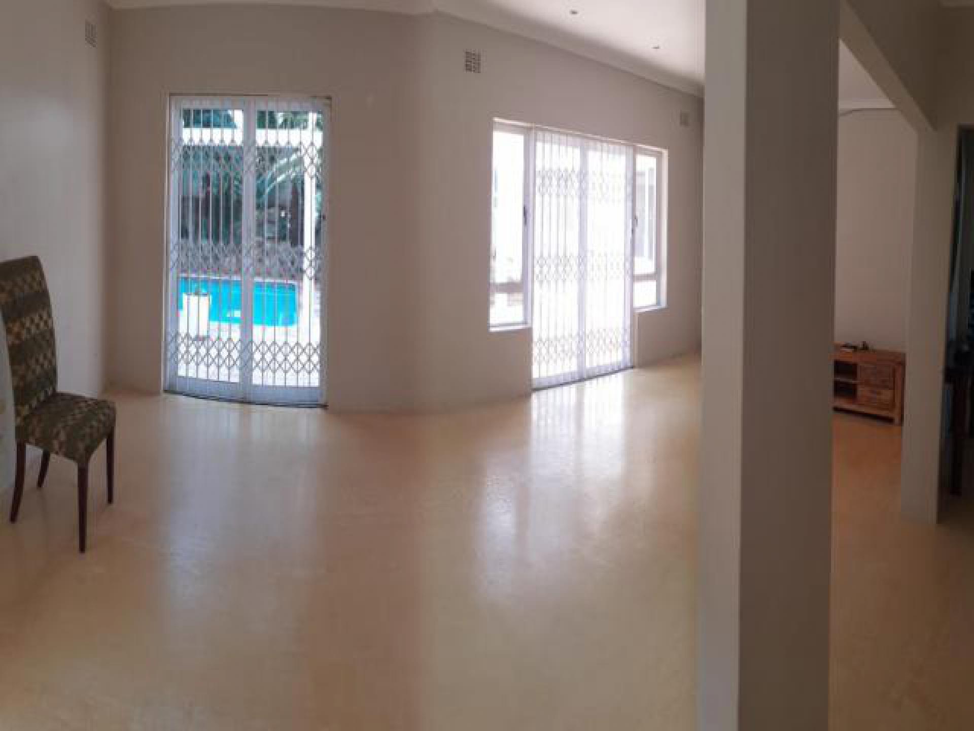 Lounges of property in Essenwood