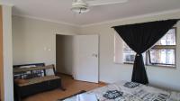 Bed Room 1 - 18 square meters of property in Bronkhorstspruit