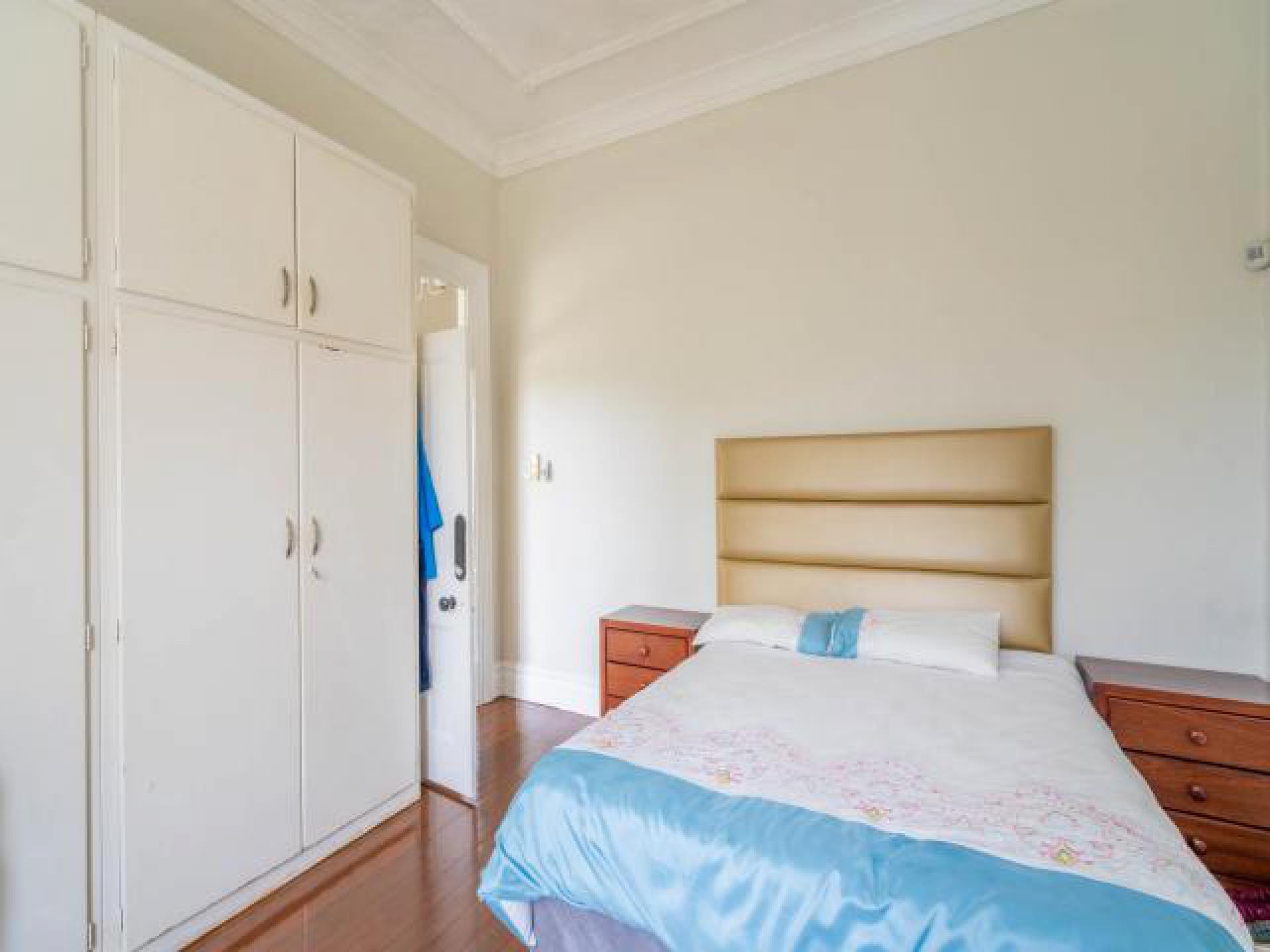 Bed Room 2 - 17 square meters of property in Durban Central