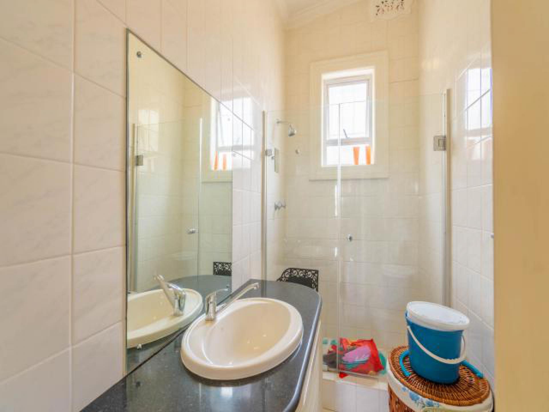 Bathroom 2 - 4 square meters of property in Durban Central