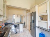 Kitchen - 14 square meters of property in Durban Central