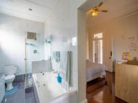 Main Bathroom - 14 square meters of property in Durban Central