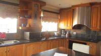 Kitchen - 19 square meters of property in Rynfield