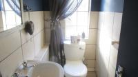 Guest Toilet - 4 square meters of property in Rynfield