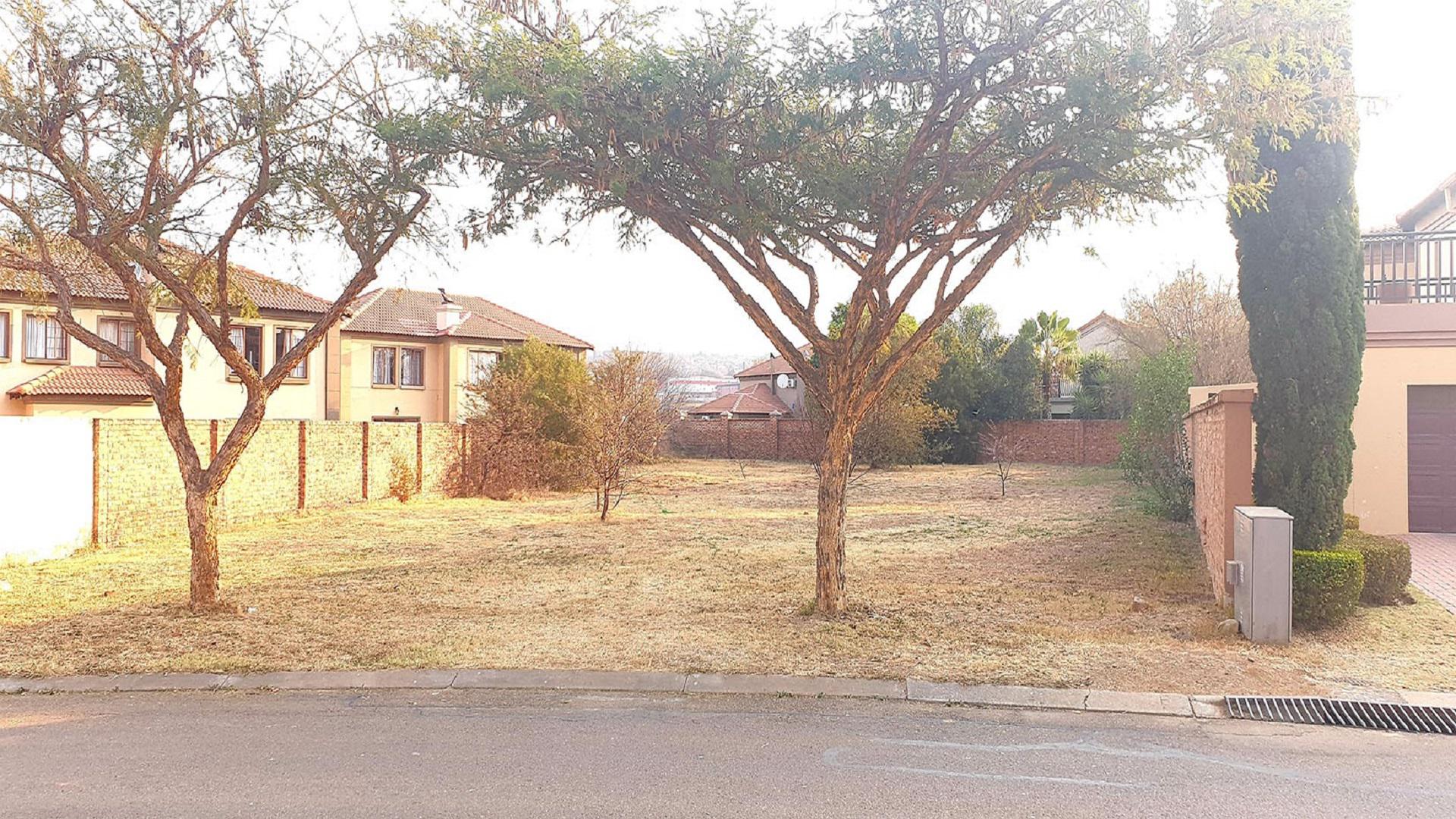 Front View of property in Six Fountains Estate