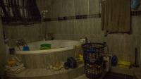 Bathroom 1 - 10 square meters of property in Parktown