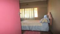 Bed Room 1 - 43 square meters of property in Witfield