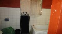Bathroom 2 - 8 square meters of property in Witfield