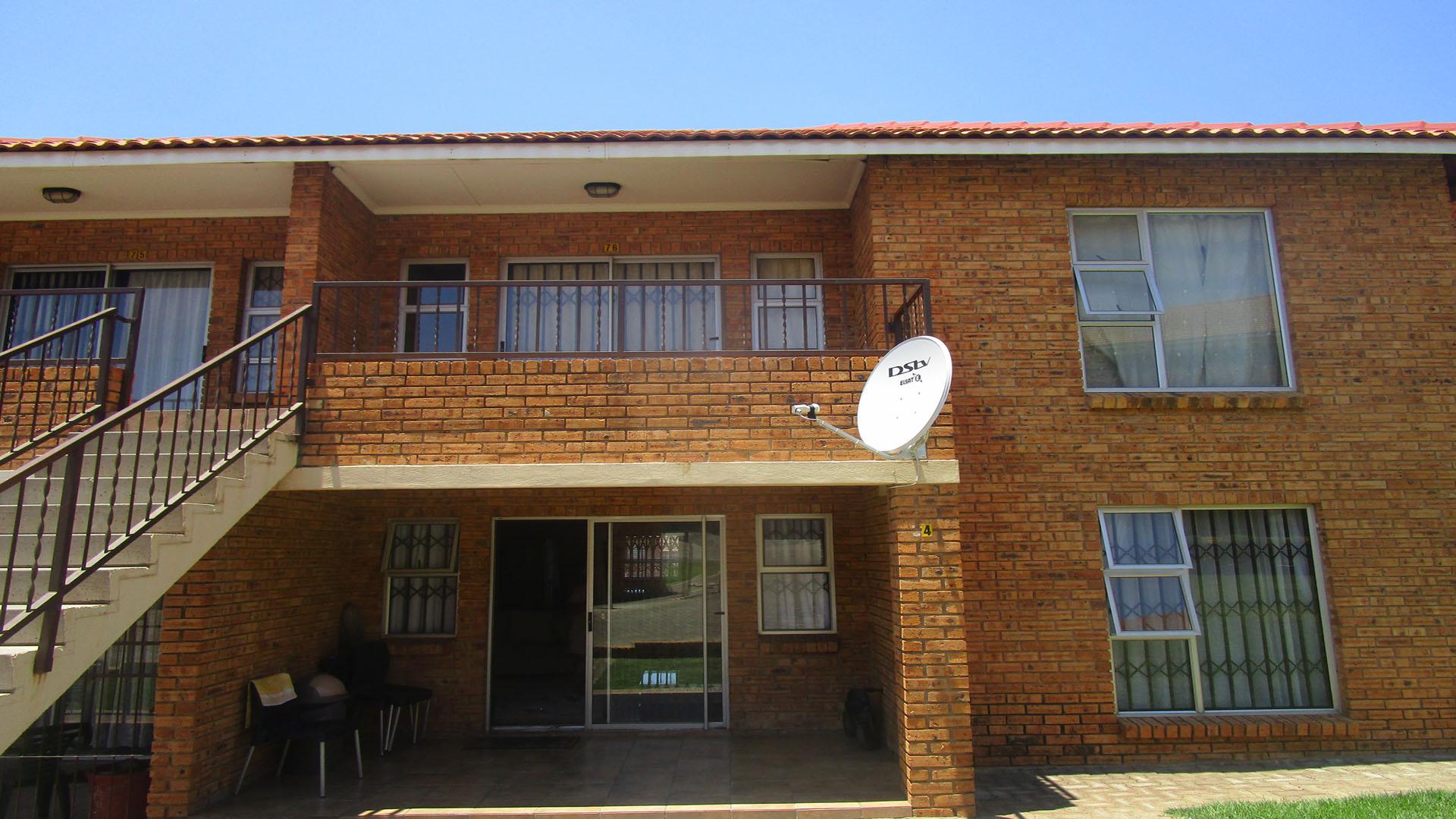 Front View of property in Birchleigh North