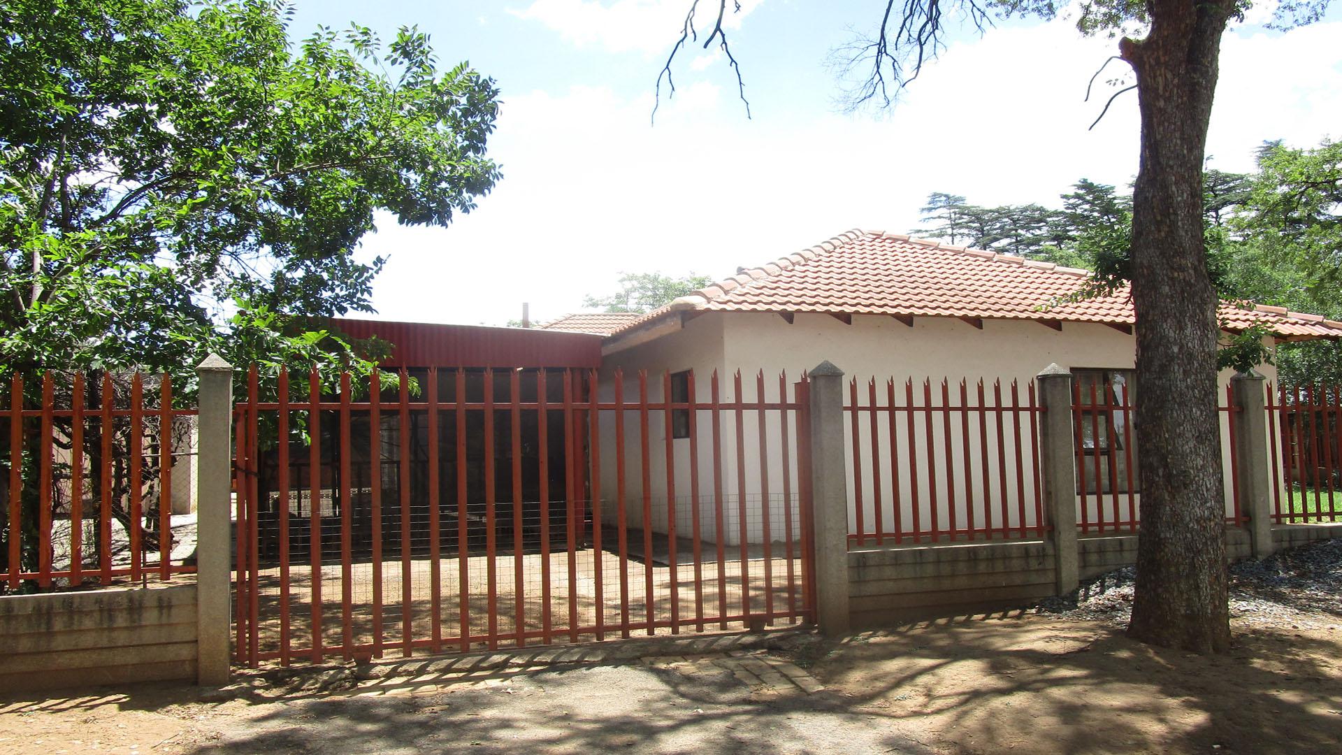 Front View of property in Vanderbijlpark