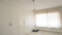 Bed Room 2 - 16 square meters of property in Lenasia South